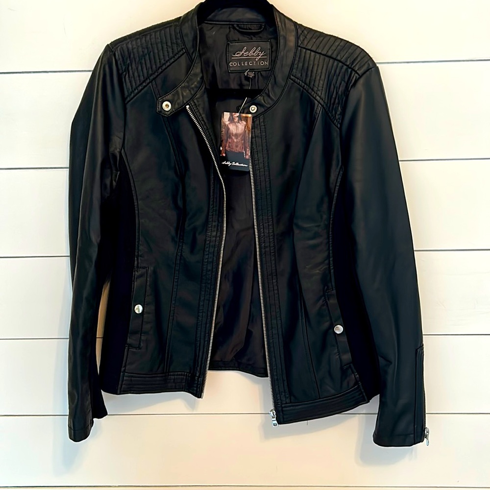 NWT Non-Leather Women’s Jacket